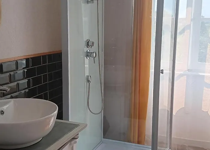 Le Domaine Du Champ Bed & Breakfast Saint-Hilaire-du-Harcouët